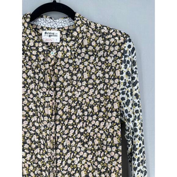 Holding Horses Anthropologie Top Womens 8 Black Floral Yellow Button Boho Garden - Picture 4 of 8